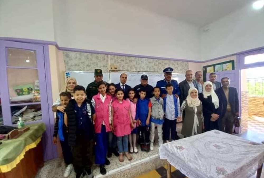 Transfert des élèves de l’école « Al-Sayeh Rahho » à l’école « Mimouni Lahcen » pour terminer la saison scolaire
